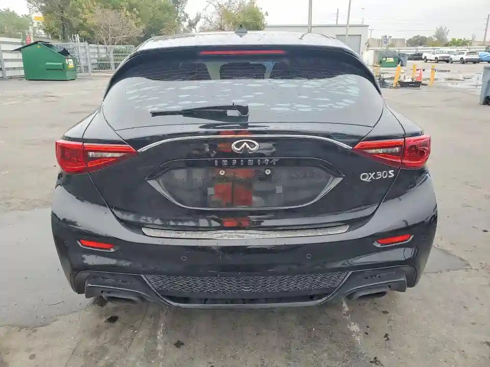 SJKCH5CP2HA021172 2017 INFINITI QX30 SPORT-5