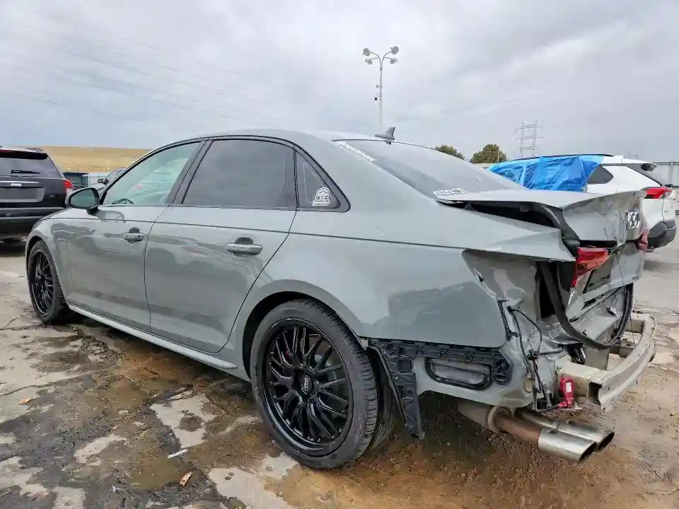 WAUB4AF46KA051901 2019 AUDI S4/RS4-1