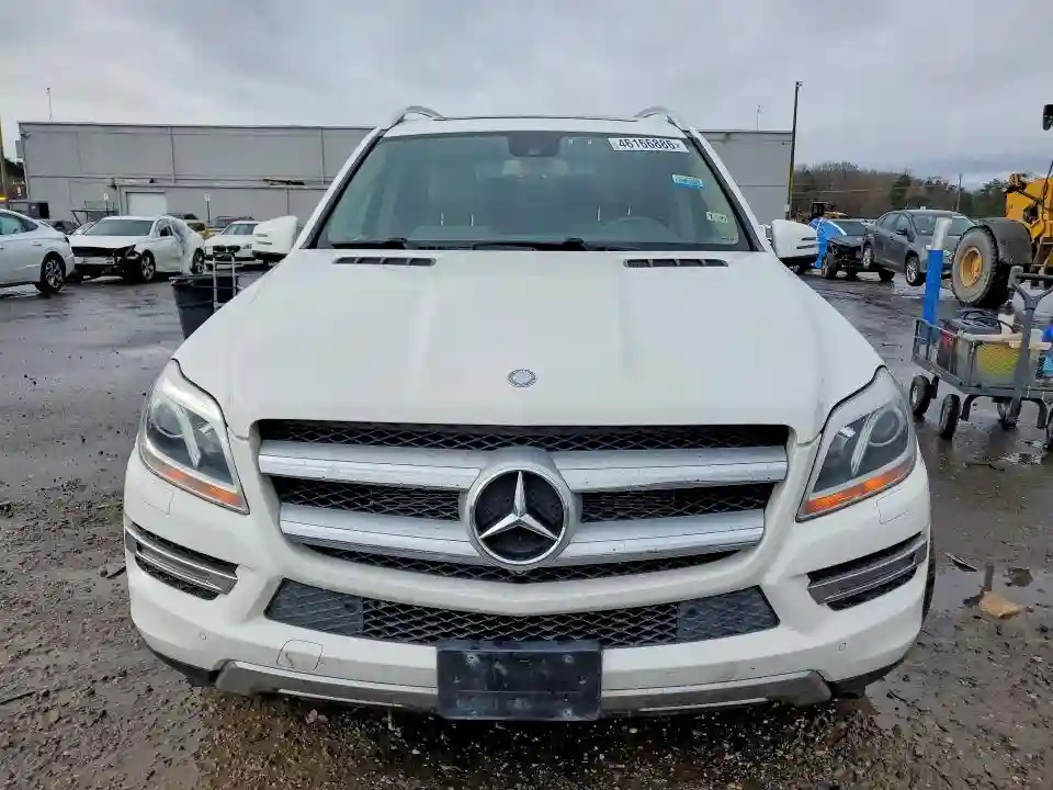 4JGDF6EE9FA513883 2015 MERCEDES-BENZ GL-CLASS-4