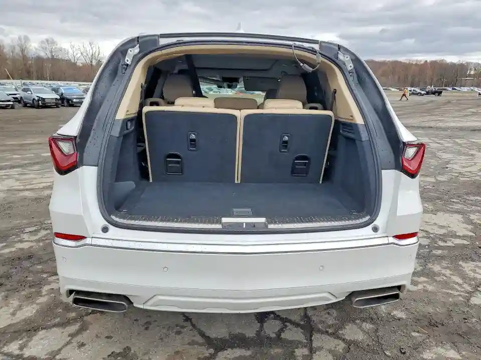 5J8YE1H89SL003096 2025 ACURA MDX-5