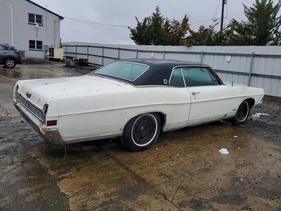 8E62Y218697 1968 FORD LTD-2