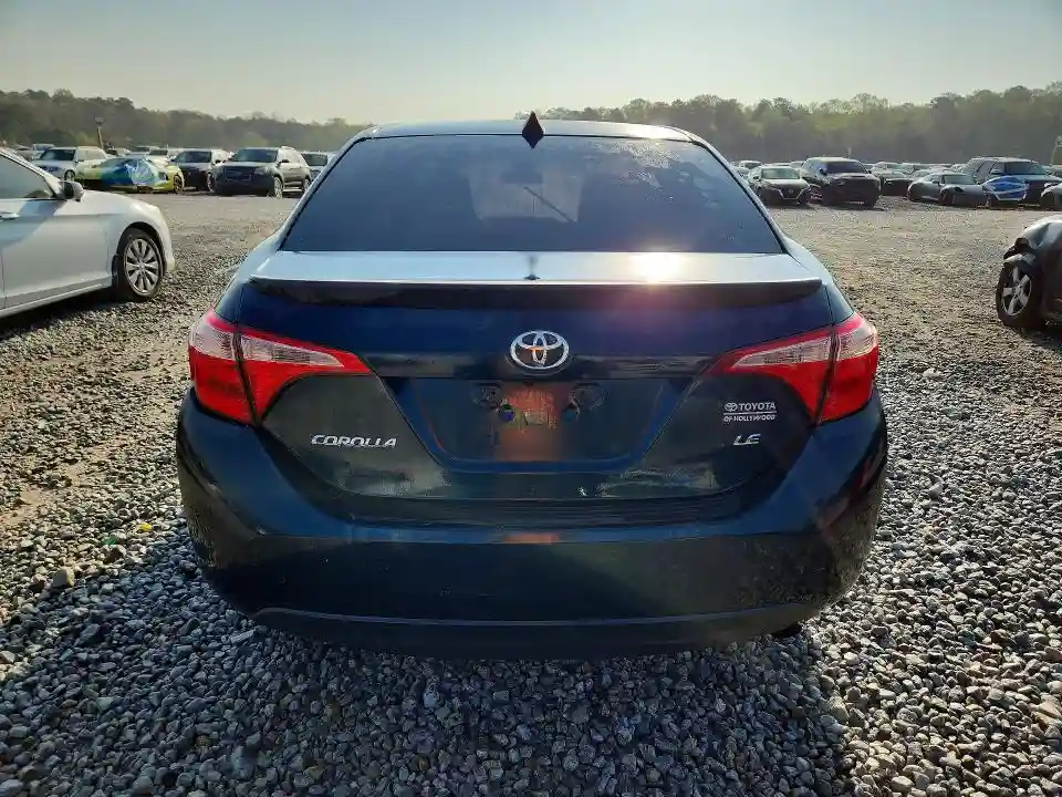 5YFBURHE8JP782038 2018 TOYOTA COROLLA-5