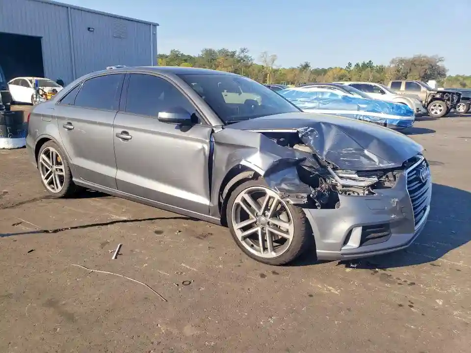 WAUAUGFF1J1042716 2018 AUDI A3-3