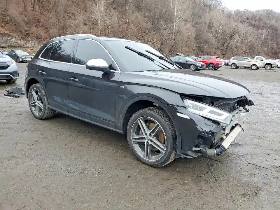 WA1C4AFY3J2041503 2018 AUDI SQ5-3