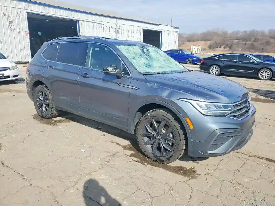 3VVMB7AX3RM068658 2024 VOLKSWAGEN TIGUAN-3