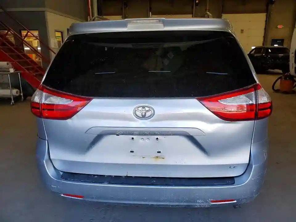 5TDKZ3DC6KS983898 2019 TOYOTA SIENNA-5