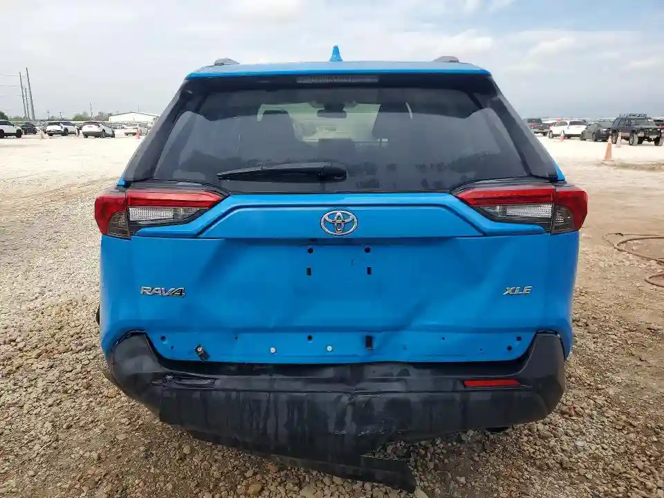 2T3C1RFV8MW176121 2021 TOYOTA RAV4-5