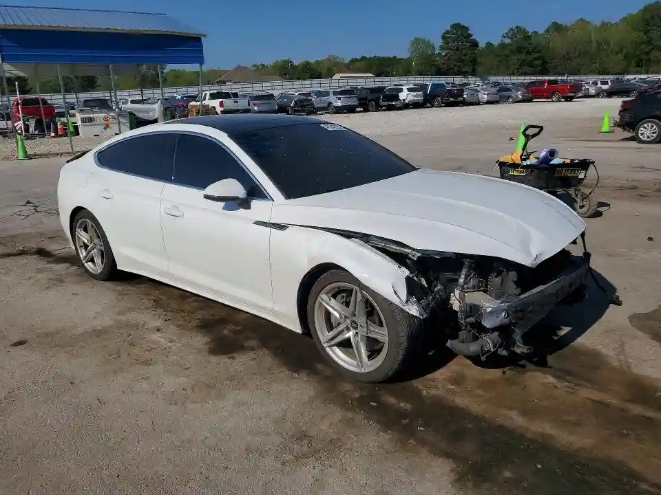 WAUDACF51MA043939 2021 AUDI A5-3