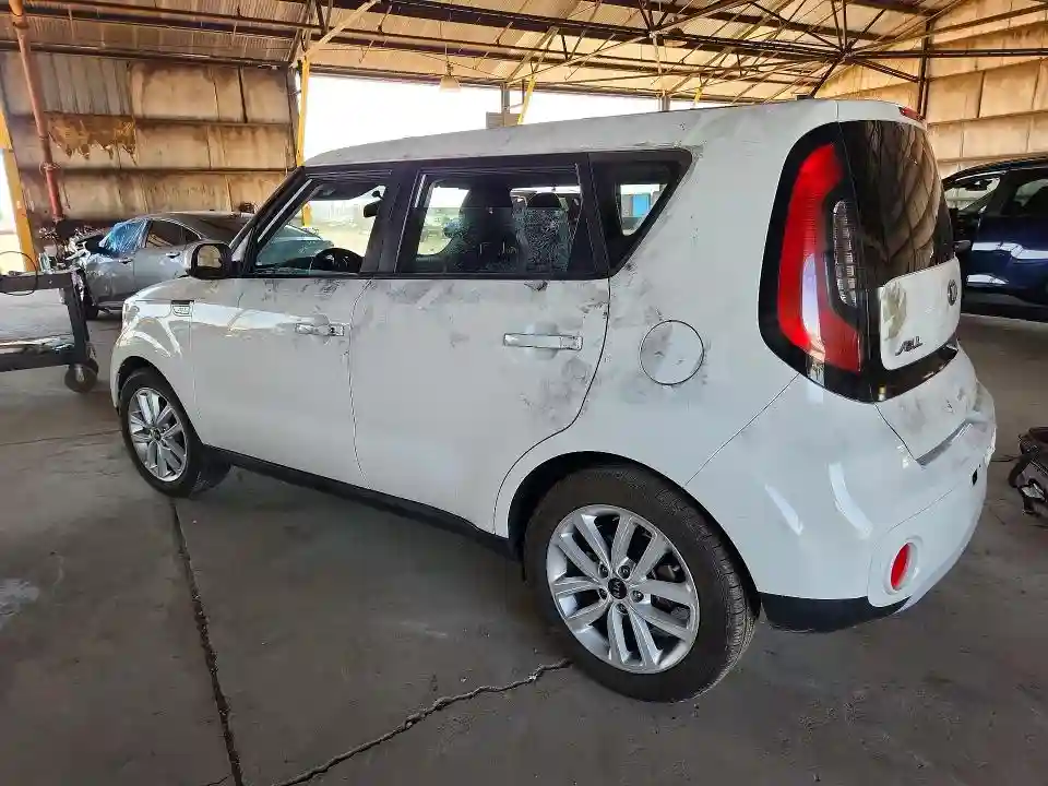 KNDJP3A50K7000506 2019 KIA SOUL-1