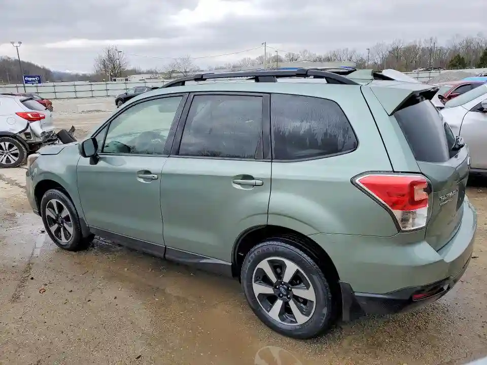 JF2SJAGCXJH454966 2018 SUBARU FORESTER-1