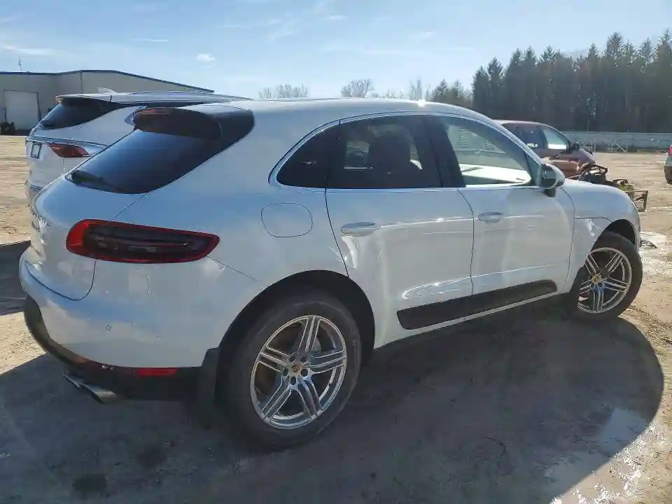 WP1AB2A50HLB20183 2017 PORSCHE MACAN-2