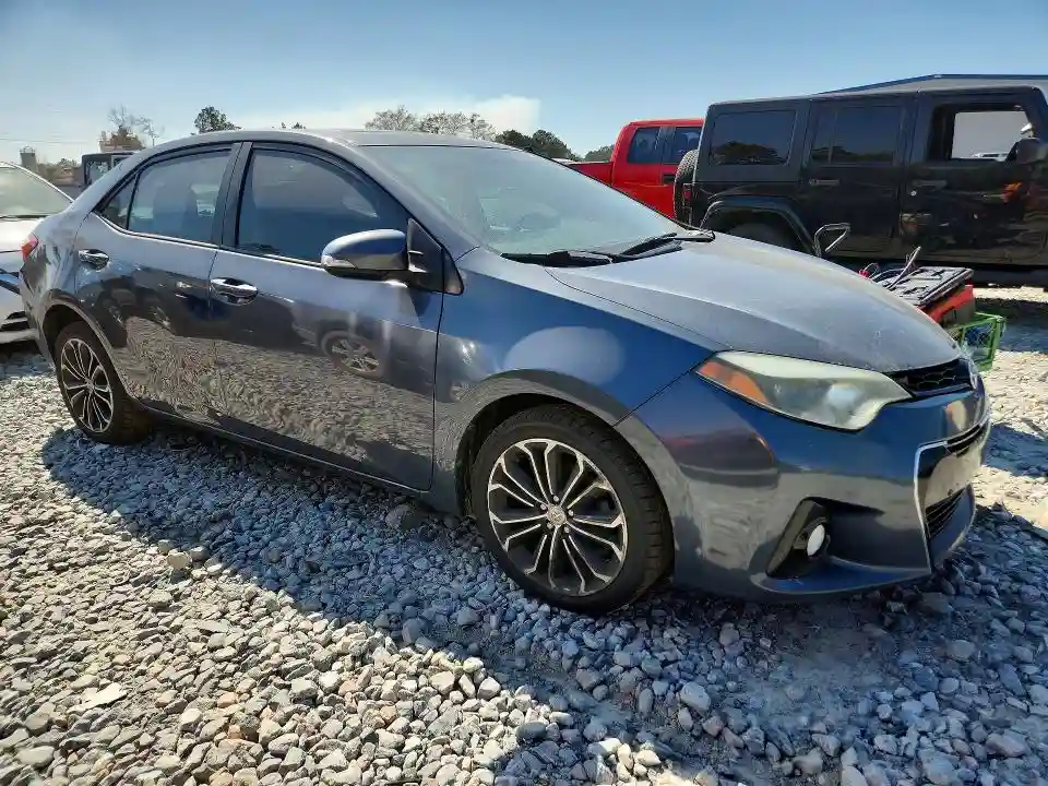2T1BURHE4EC104134 2014 TOYOTA COROLLA-3