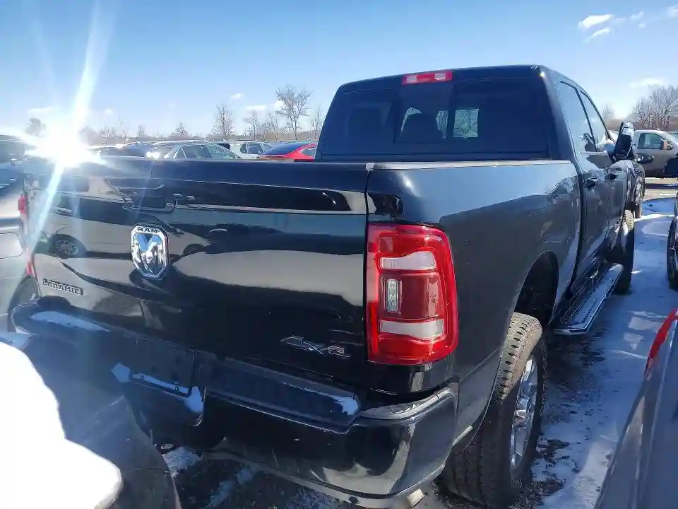 3C6UR5FJXRG134860 2024 RAM 2500-2