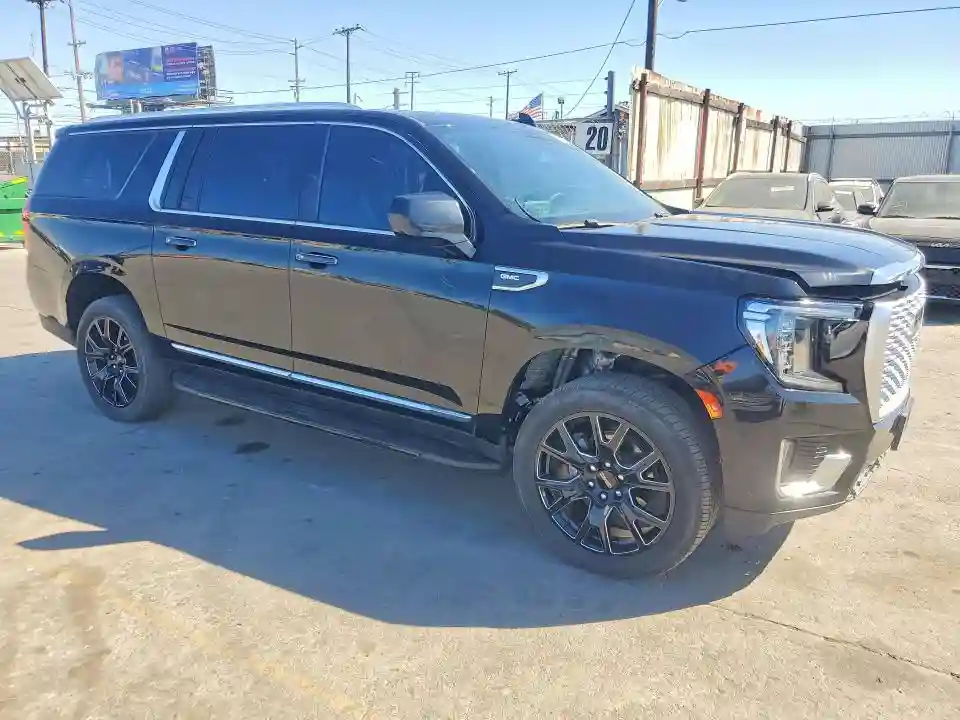 1GKS2GKD3NR247256 2022 GMC YUKON-3