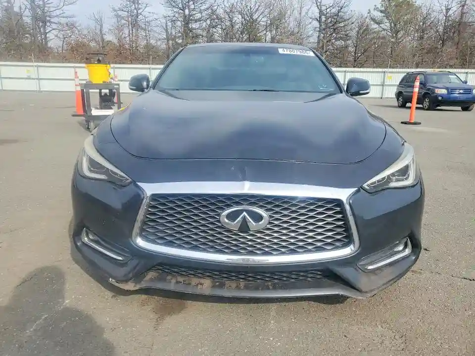 JN1EV7EK2HM363871 2017 INFINITI Q60-4