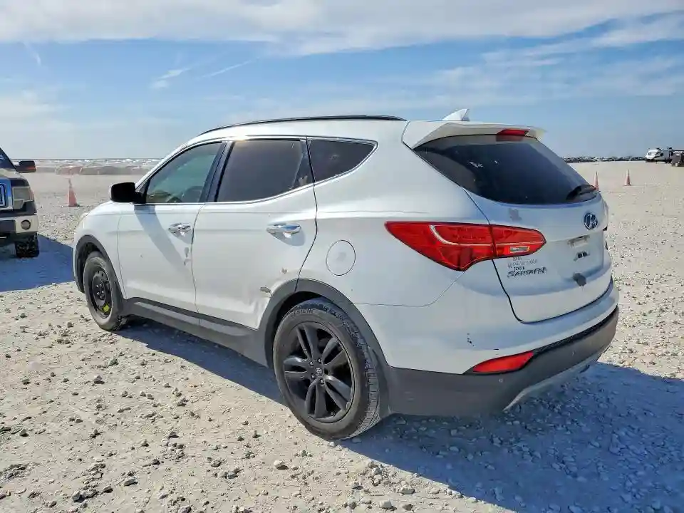 5XYZW4LA7FG268385 2015 HYUNDAI SANTA FE-1