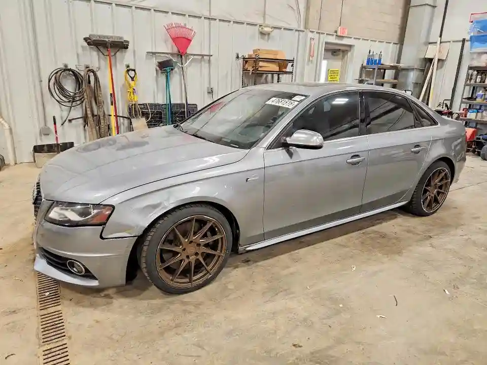 WAUKGBFL7BA081994 2011 AUDI S4/RS4-0