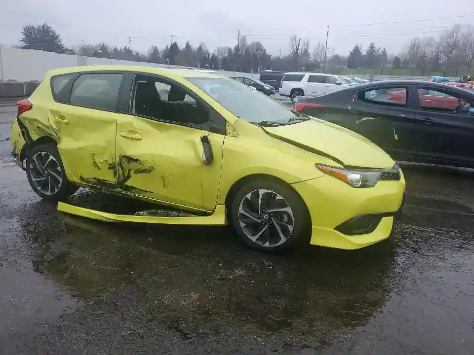 JTNKARJE9JJ553838 2018 TOYOTA COROLLA-3