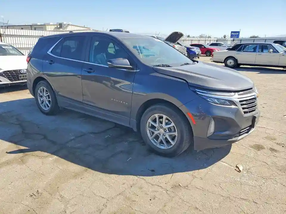 3GNAXKEV9NS243782 2022 CHEVROLET EQUINOX-3