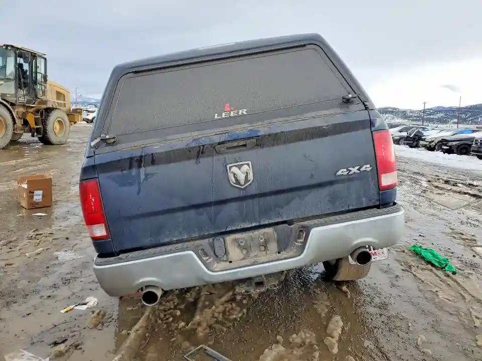 1C6RR7FT4KS675243 2019 RAM 1500 CLASSIC-5