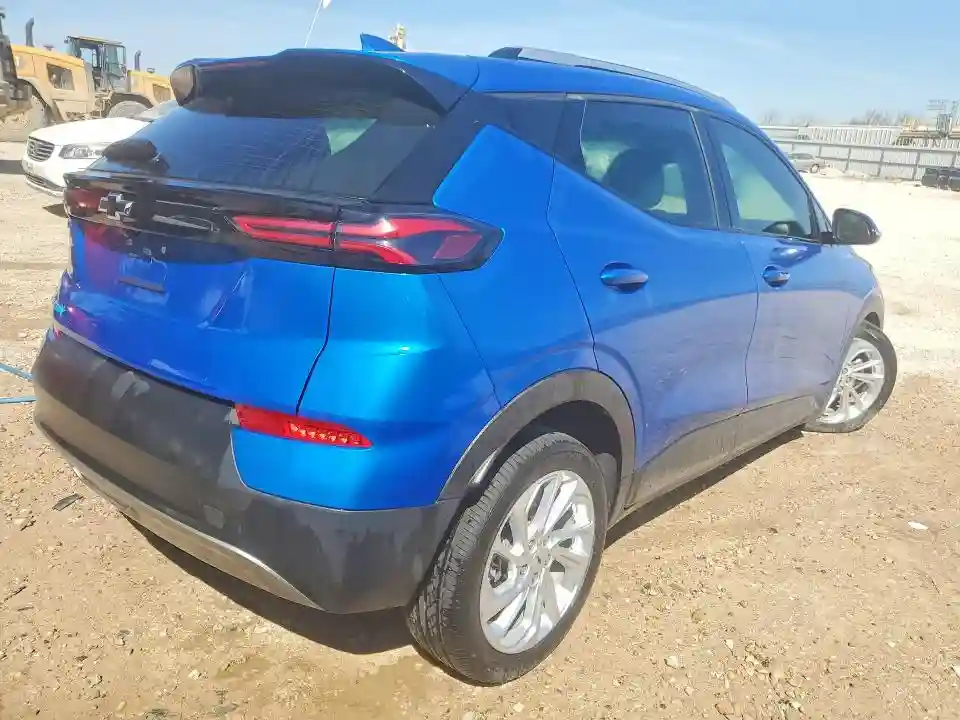 1G1FY6S03N4108107 2022 CHEVROLET BOLT-2