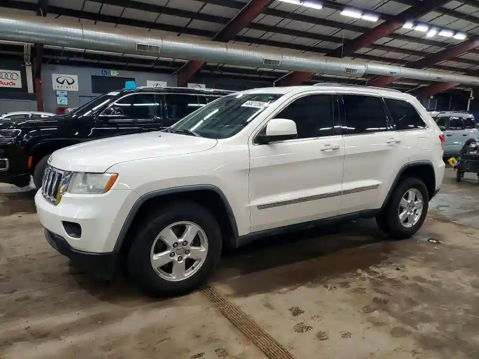 1J4RR4GG0BC640955 2011 JEEP CHEROKEE-0