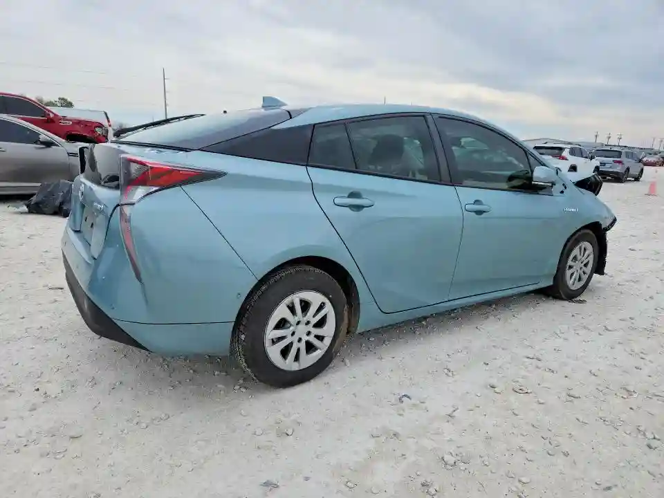 JTDKARFU4H3043979 2017 TOYOTA PRIUS THRE-2