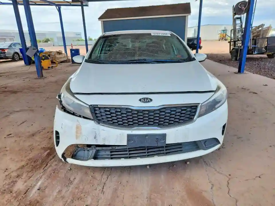 3KPFK4A79HE047134 2017 KIA FORTE-4