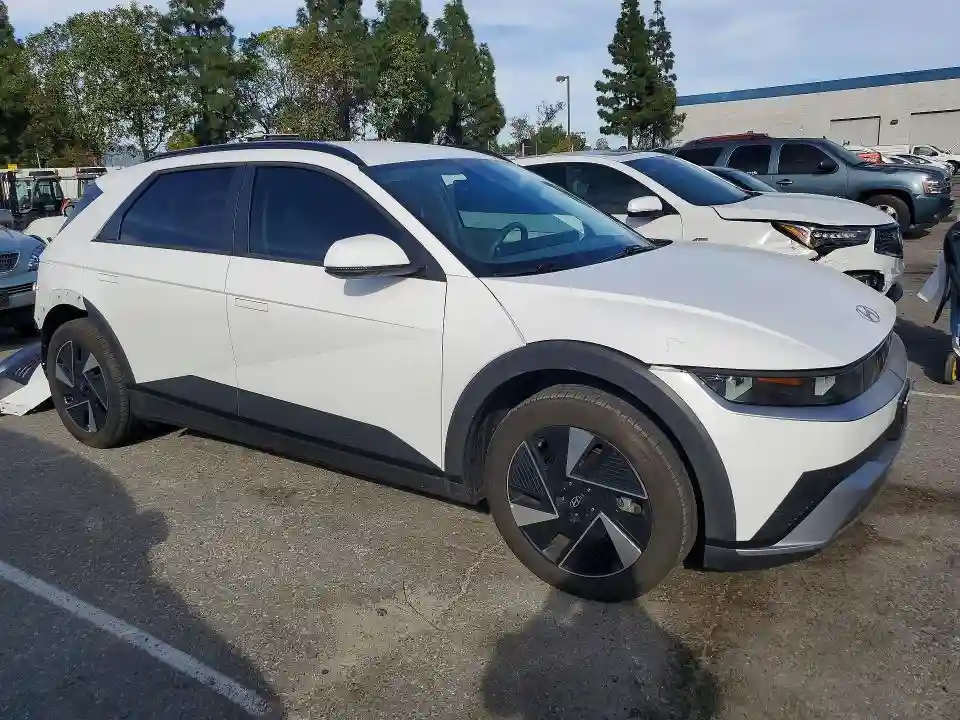 7YAKN4DA0SY014658 2025 HYUNDAI IONIQ-3