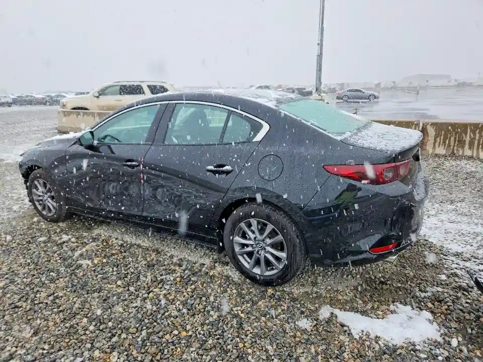 3MZBPAAM1RM423317 2024 MAZDA 3-1
