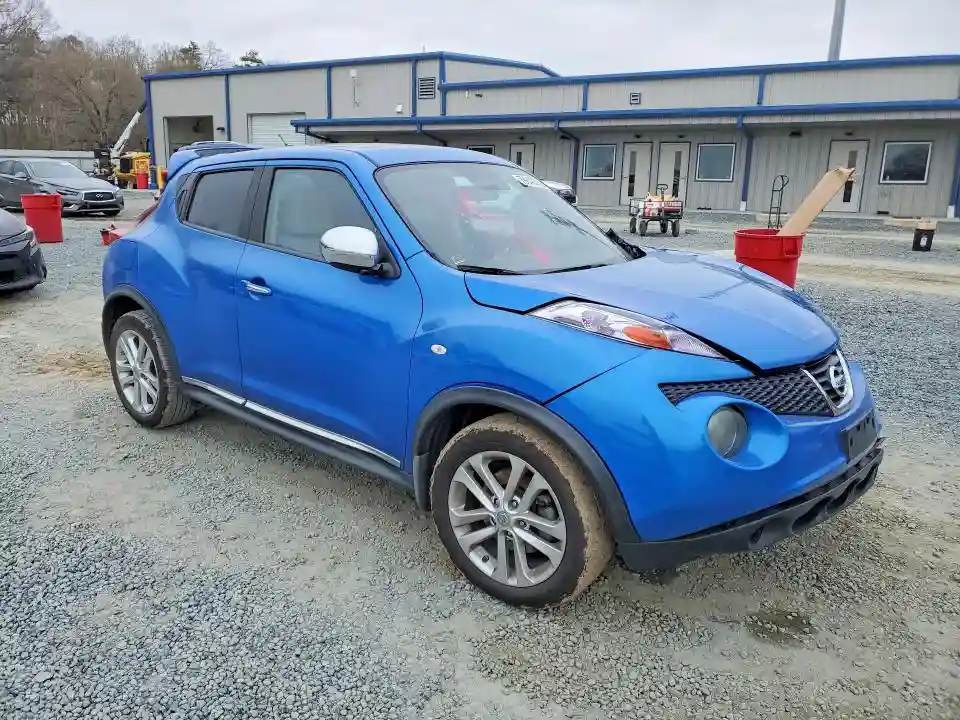JN8AF5MV4CT108635 2012 NISSAN JUKE-3