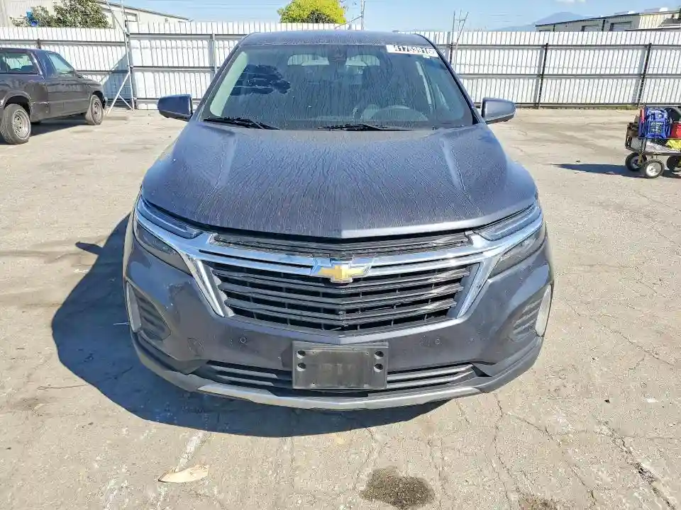 3GNAXKEV9NS243782 2022 CHEVROLET EQUINOX-4
