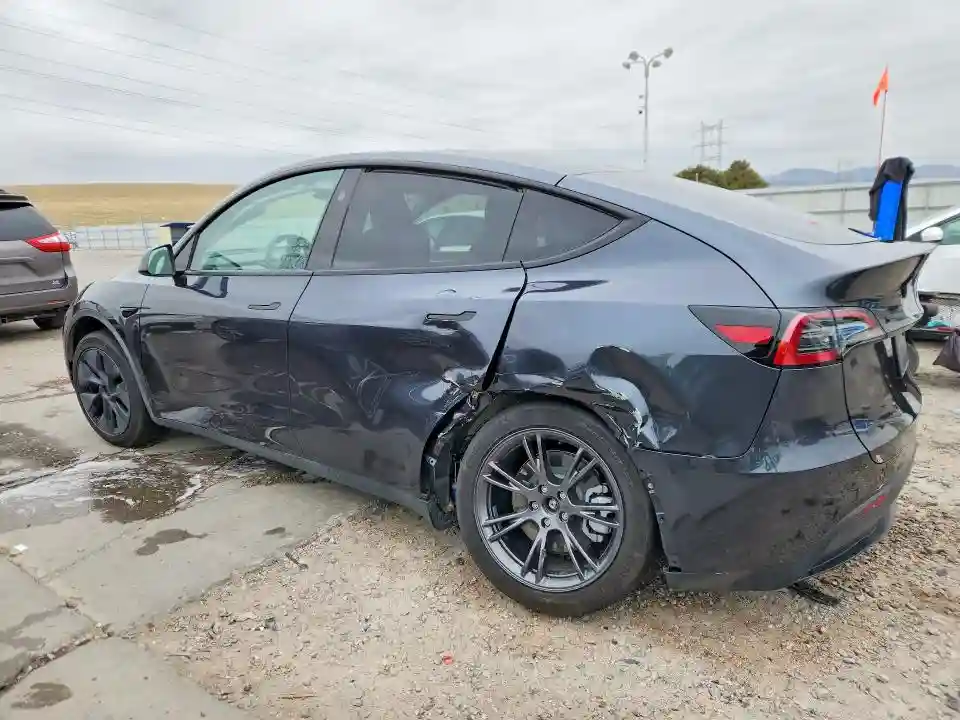 7SAYGAEE1SF287753 2025 TESLA MODEL Y-1