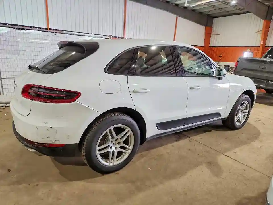 WP1AA2A52HLB07664 2017 PORSCHE MACAN-2