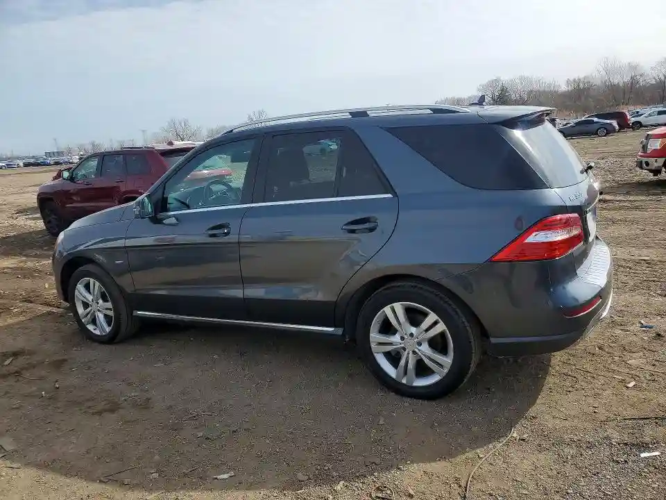 4JGDA5HB4CA031716 2012 MERCEDES-BENZ M-CLASS-1