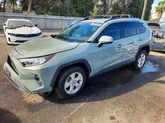2T3P1RFV5MW192049 2021 TOYOTA RAV4-0