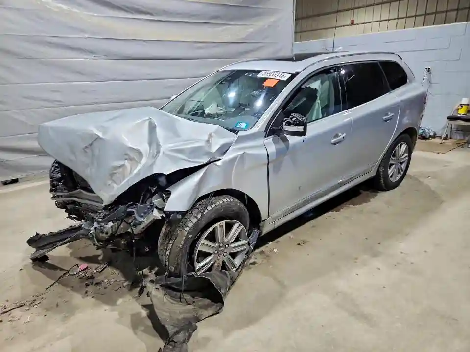 YV4902RK6G2796238 2016 VOLVO XC60-0