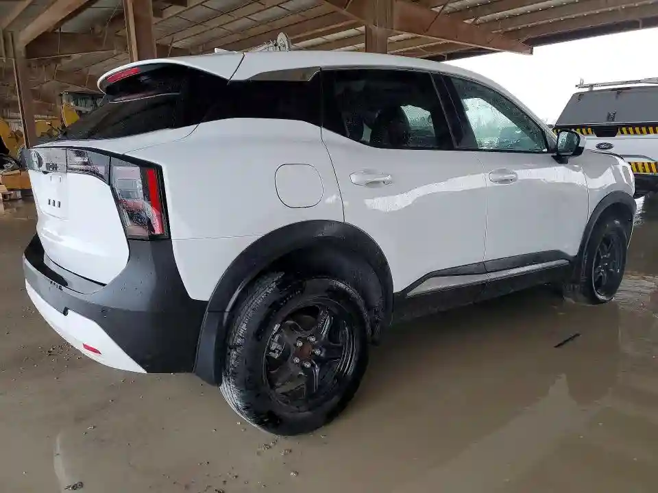 3N8AP6CA8SL435687 2025 NISSAN KICKS-2