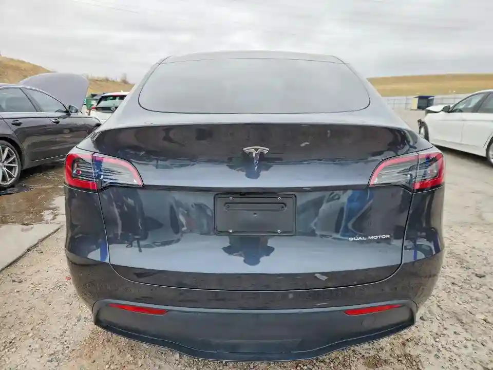 7SAYGAEE1SF287753 2025 TESLA MODEL Y-5