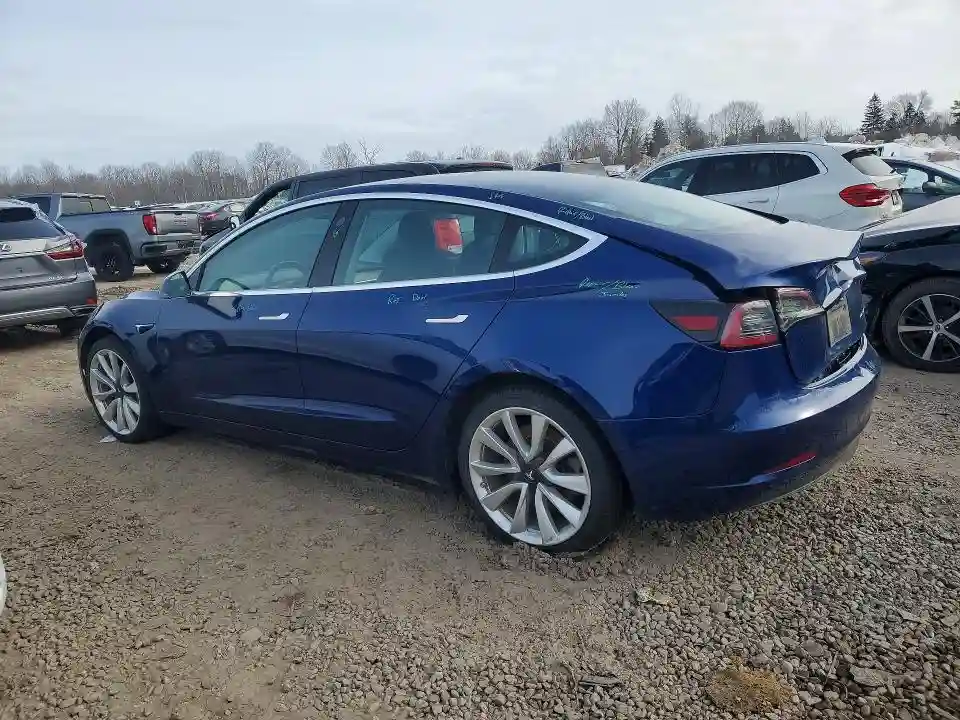 5YJ3E1EB3LF620443 2020 TESLA MODEL 3-1