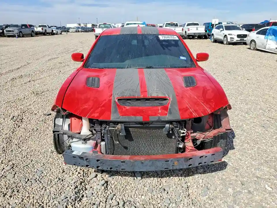 2C3CDXGJ6KH725954 2019 DODGE CHARGER-4