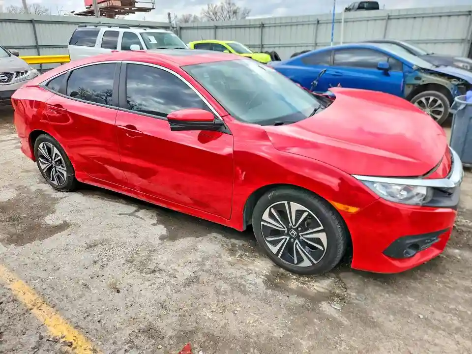 JHMFC1F77JX024766 2018 HONDA CIVIC-3