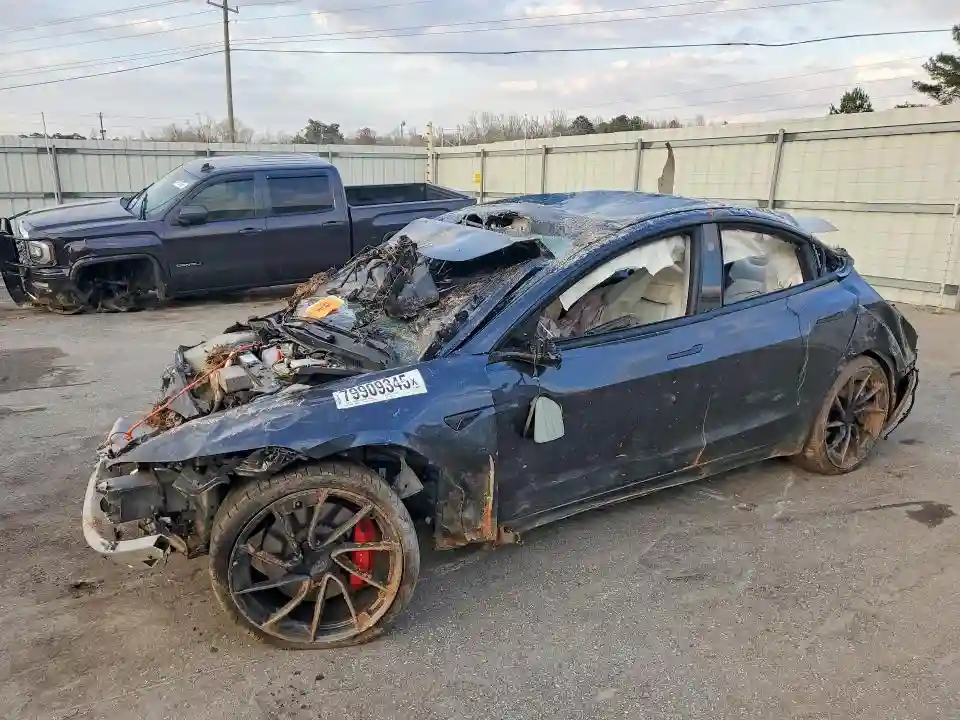 5YJ3E1ET9RF881948 2024 TESLA MODEL 3-0