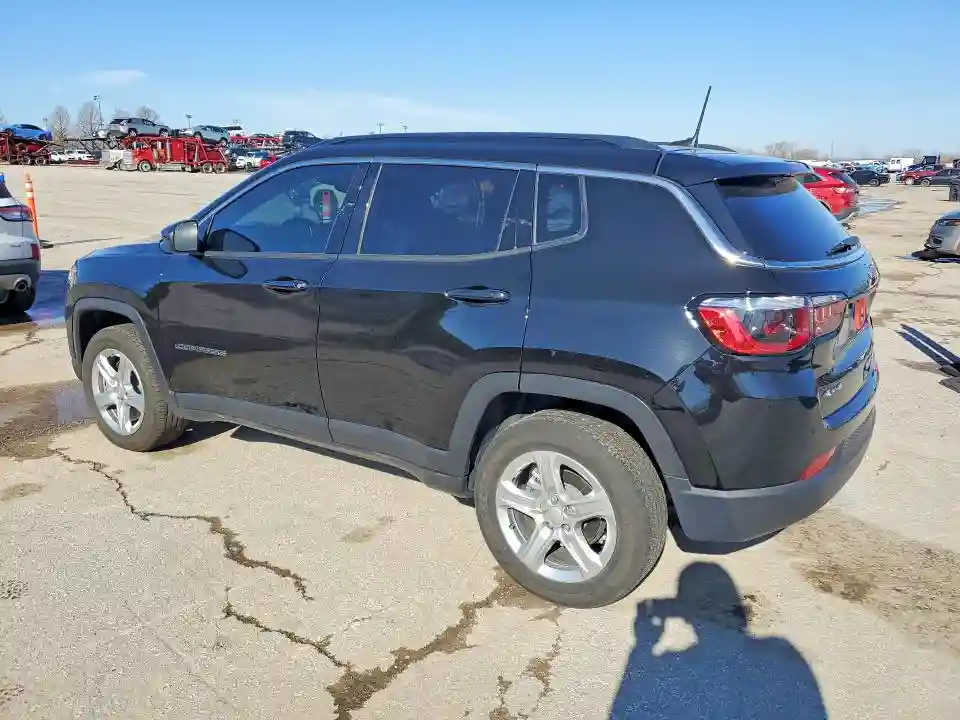 3C4NJDBN6PT500874 2023 JEEP COMPASS-1