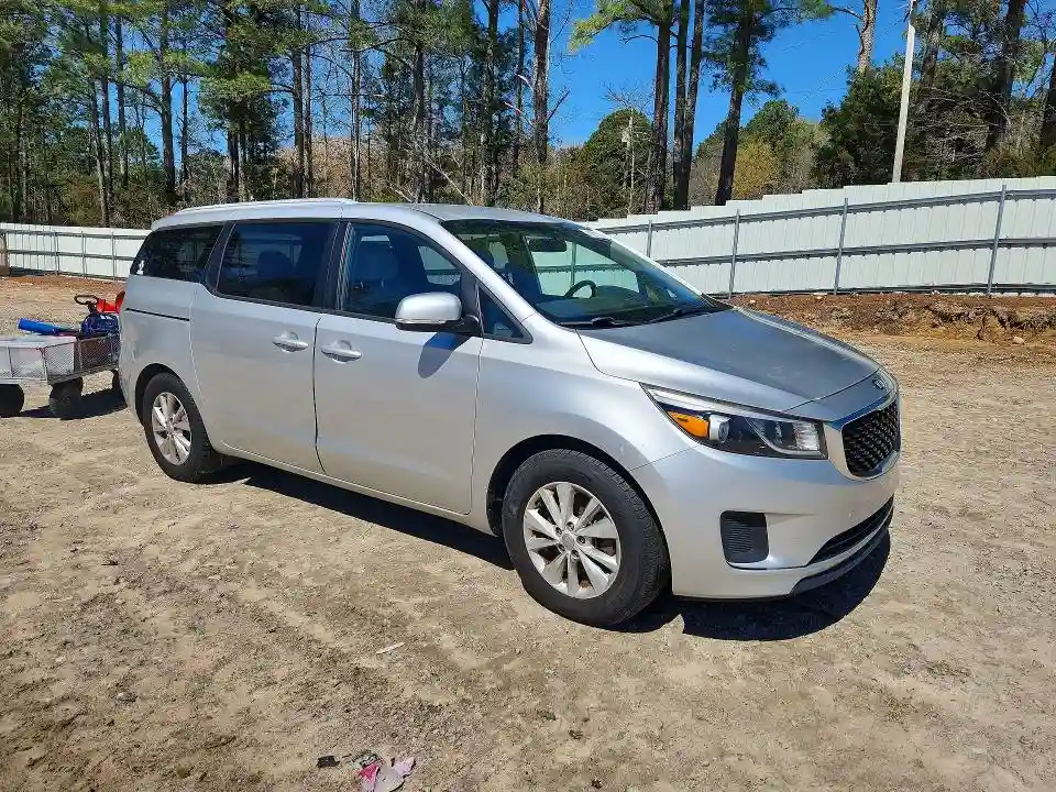 KNDMB5C13F6056775 2015 KIA SEDONA-3