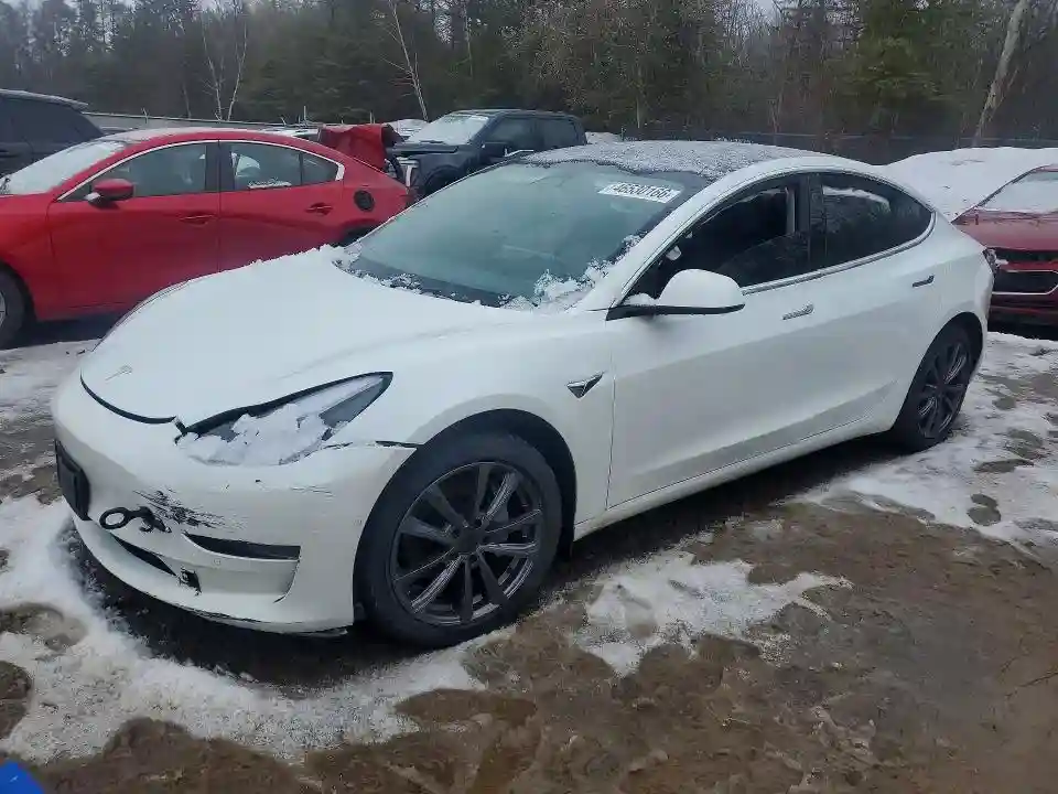 5YJ3E1EB8NF255356 2022 TESLA MODEL 3-0