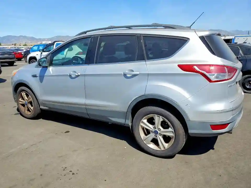 1FMCU0GX5DUB17829 2013 FORD ESCAPE-1