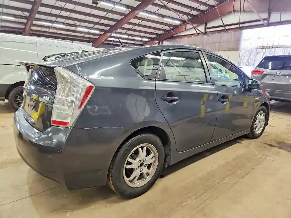 JTDKN3DU0A0222824 2010 TOYOTA PRIUS-2
