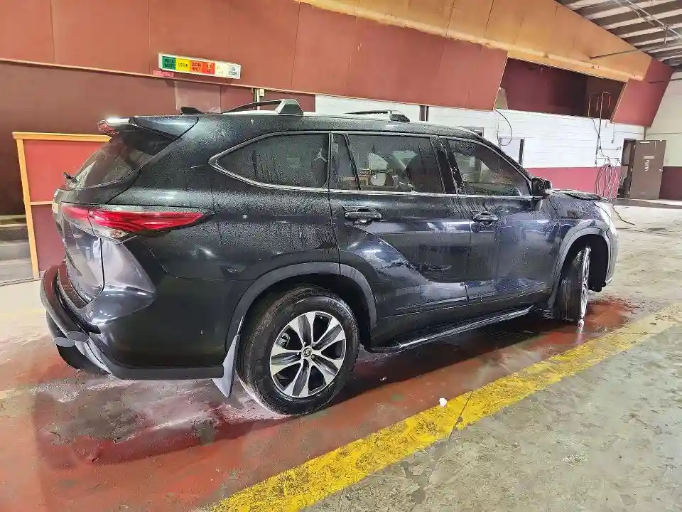 5TDKDRBH9PS017827 2023 TOYOTA HIGHLANDER-2