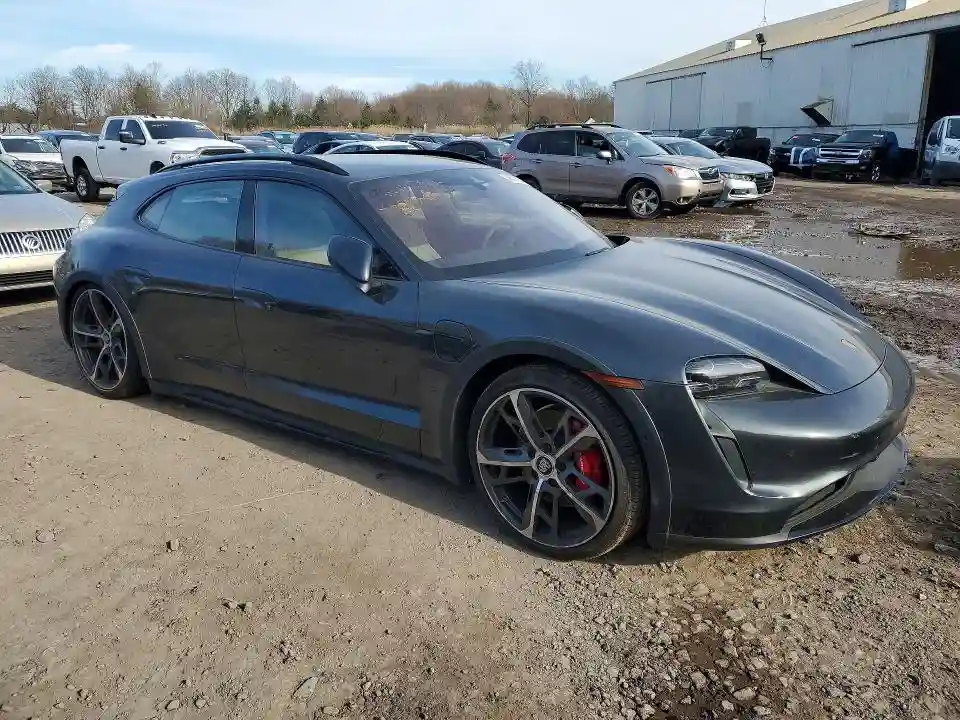 WP0BB2Y1XPSA65595 2023 PORSCHE TAYCAN-3